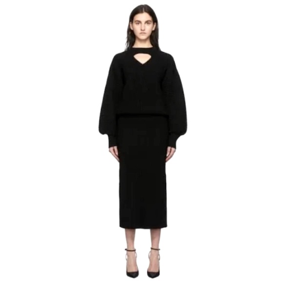 Victoria Beckham Dresses & Skirts - 100% wool Victoria Beckham midi dress - gorgeous and in EUC